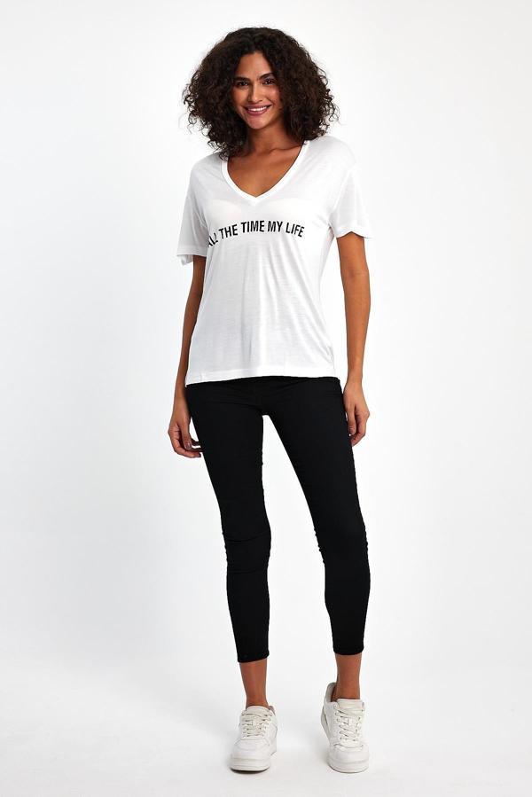 V Yaka Tişört - Image 1