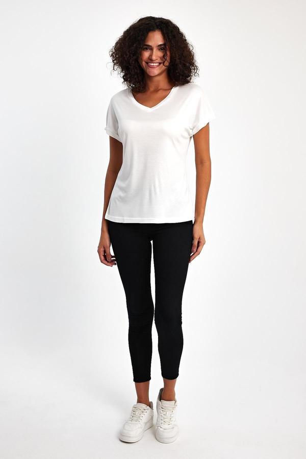 V Yaka Kolu Katlamalı Tişört - Image 1