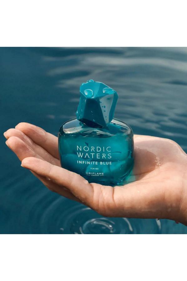 Oriflame Nordic Waters Infinite Blue EdP Derin Deniz Akoru ve Armut Notalı Akuatik Kadın Parfümü - Image 1