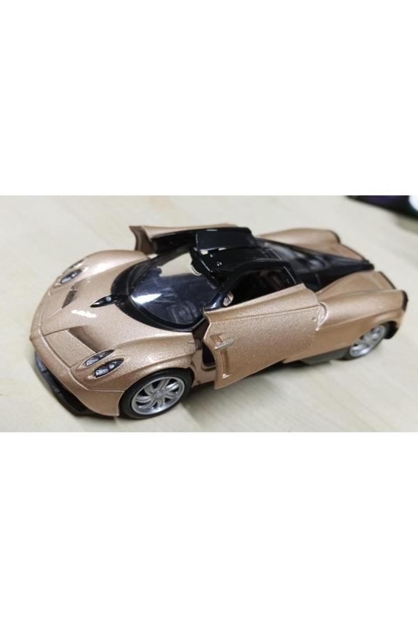 Welly Oyuncak Metal Model Araba 1/36 Çek Bırak Gold Pagani Huayra - Image 1