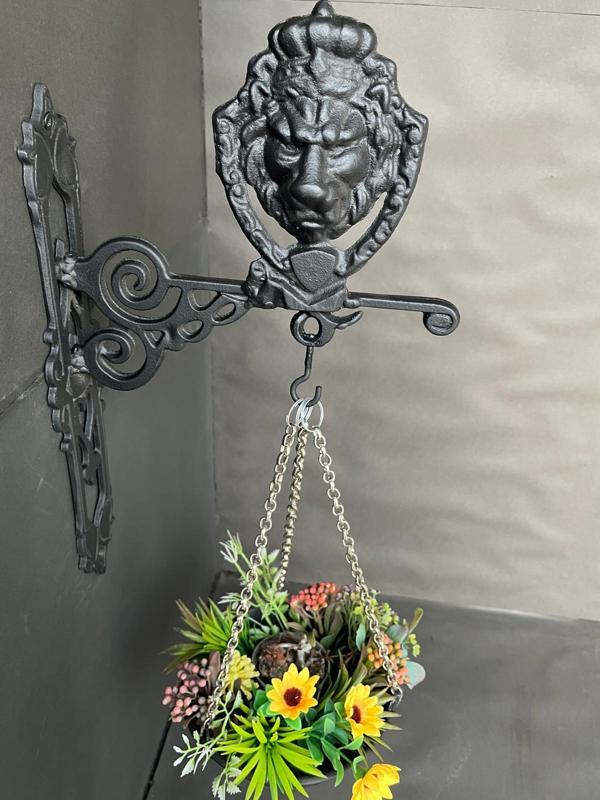 ÇİÇEK ASKISI ASLAN FİGÜRLÜ - Image 1