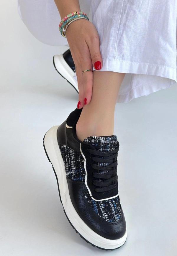 BİÇOMİ Hawer Siyah Cilt Bağcıklı Spor Ayakkabı - Image 1