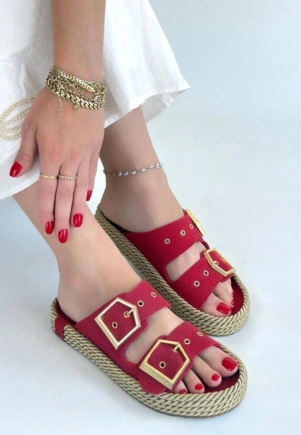 BİÇOMİ İces Kırmızı Nubuk Terlik - Image 1