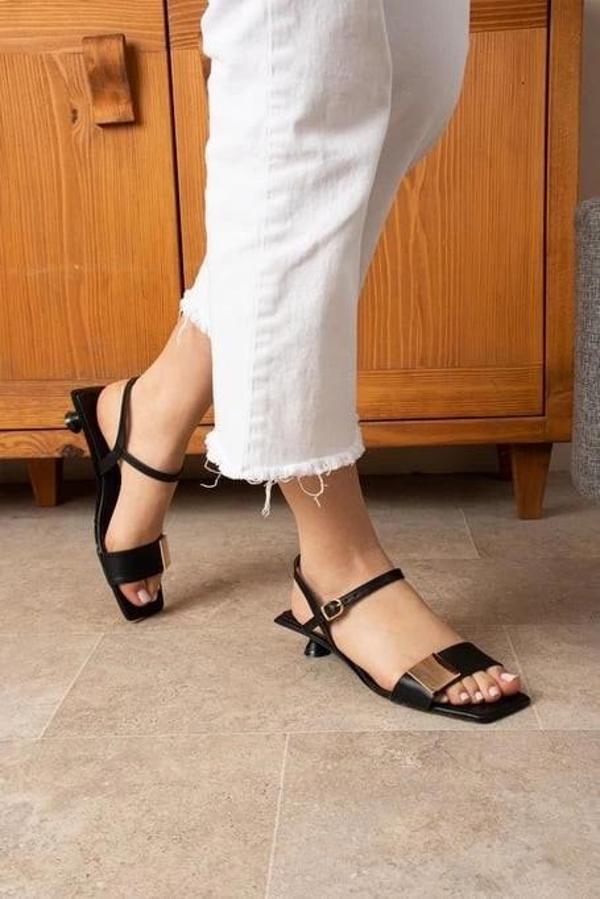 BİÇOMİ Zıan Siyah Topuklu Ayakkabı - Image 1