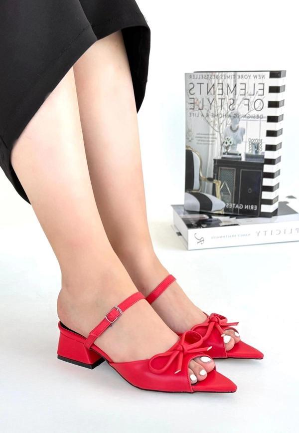 BİÇOMİ Lotta Kırmızı Cilt Topuklu Ayakkabı - Image 1