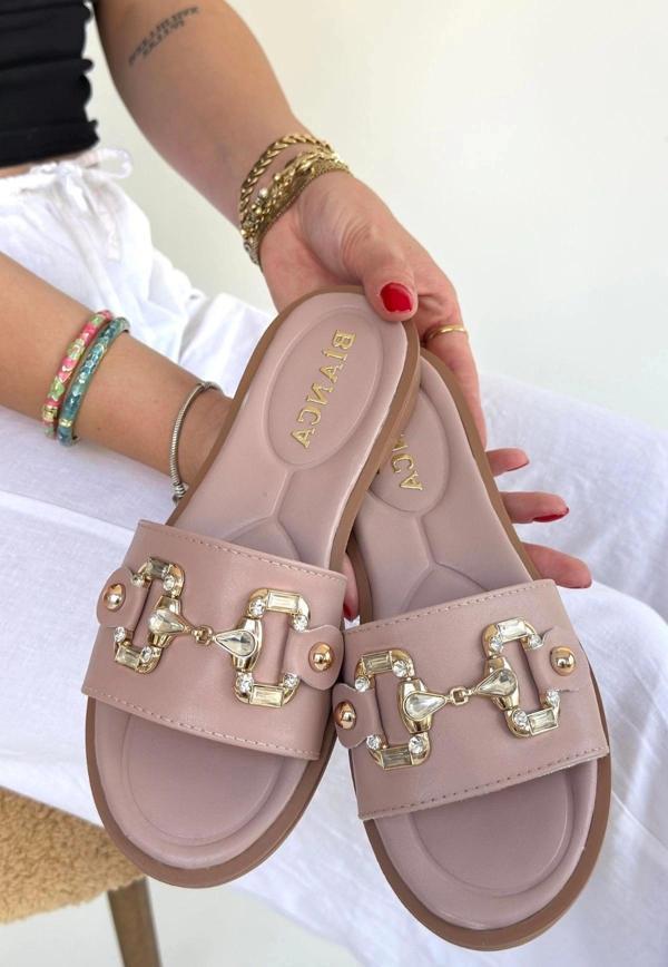 BİÇOMİ Toha Pudra Cilt Tokalı Terlik - Image 1