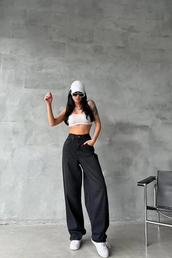 BİÇOMİ Arkadan tokalı jeans pantolon Siyah - Image 1