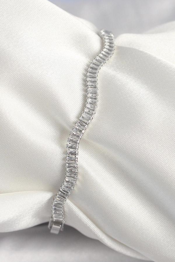 Pirinç Gümüş Renk Su Yolu Zirkon Taşlı Model Kadın Bileklik - Image 1