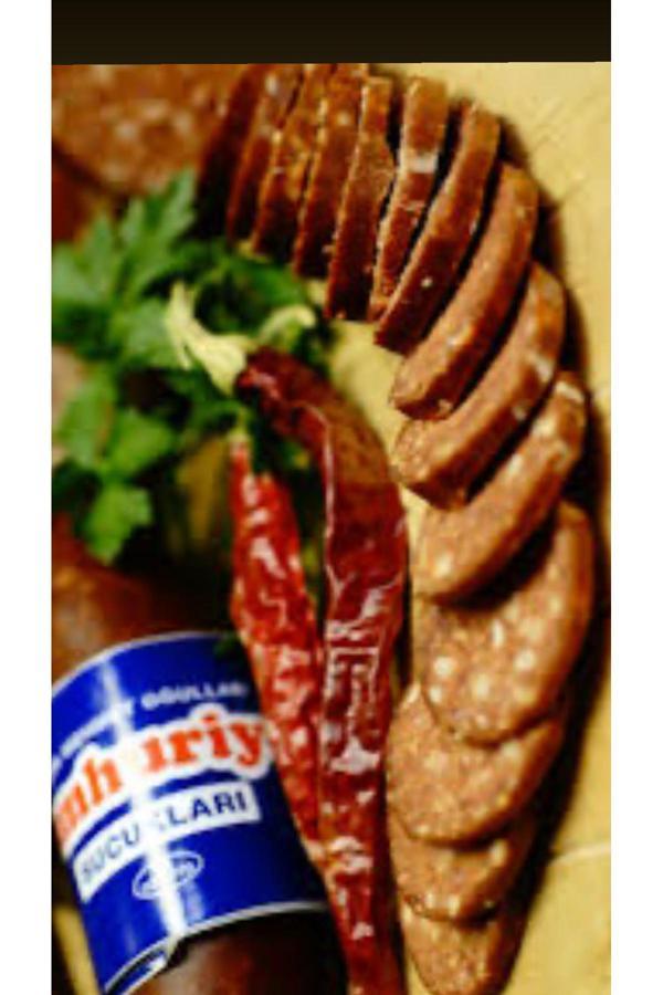 Uslu Şarküteri Cumhuriyet Sucuğu 1Kg - Image 1