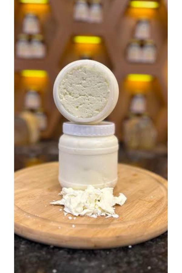 Uslu Şarküteri Erzincan Tulum Peyniri 1 Kg. (Vakumlu) - Image 1