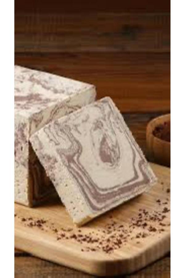 Uslu Şarküteri Kakaolu Dövme Helva 1Kg. - Image 1