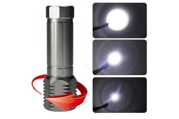 Küçük Güçlü Zoomlu EL Feneri - Image 1