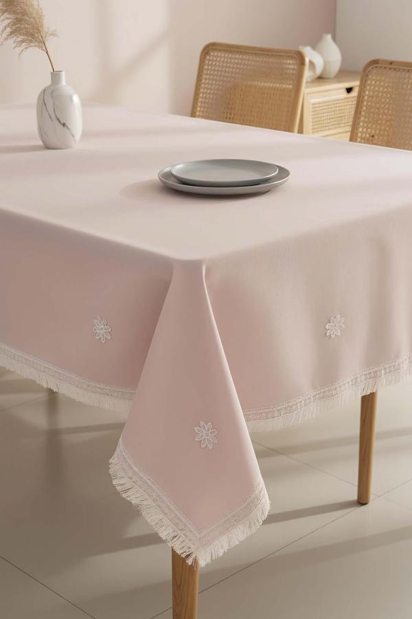 Silvio Pudra Güpür Çiçekli Masa Örtüsü 160x220 cm - Image 1