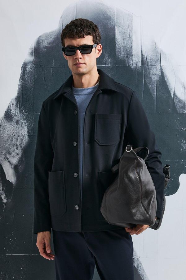 Lufian Pamuklu Regular Fit Klasik Yaka Erkek Gömlek Ceket 112120265 LACİVERT - Image 1