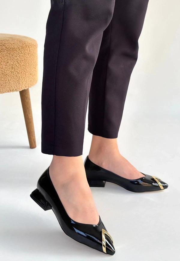 Goes Siyah Rugan Babet Ayakkabı - Image 1