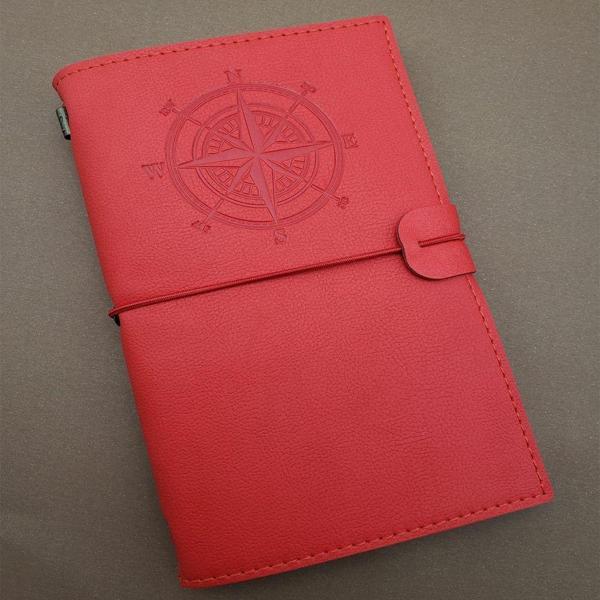 Pusula Tasarımlı Kırmızı Deri Defter - Image 1