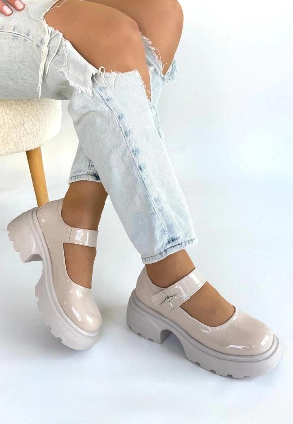 BİÇOMİ Siyat Bej Rugan Dolgu Topuk Oxford Ayakkabı - Image 1