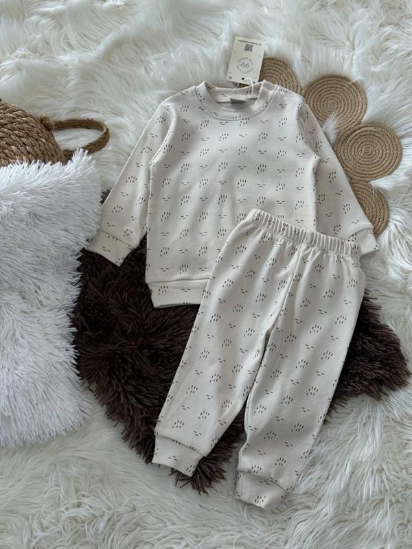 NinetyNine Desenli Çıtçıtlı Bebek Takımı – Body & Eşofman Altı, %100 Pamuk Penye - Image 1