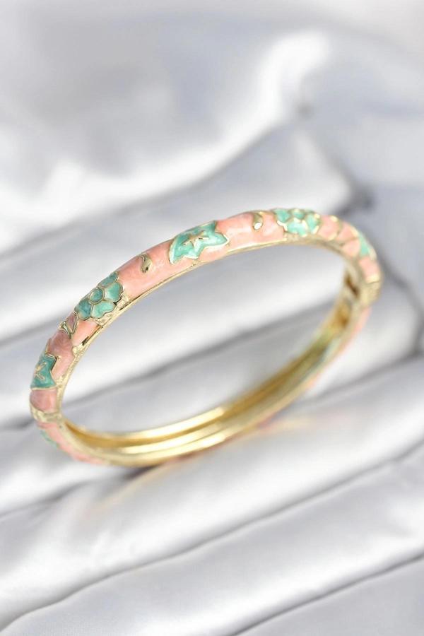 BFS Yeşil Renk Detaylı Mineli Kelepçe - Image 1