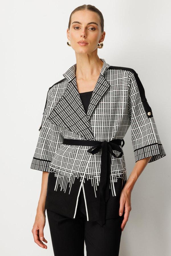 On Kadın Truvakar Kol Beli Kuşaklı Triko Hırka 65903 Siyah - Image 1