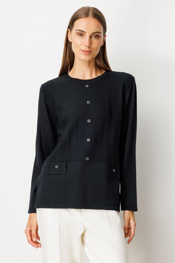 On Kadın Kabartma Desenli Süs Düğmeli Triko Kazak 65358 Siyah - Image 1