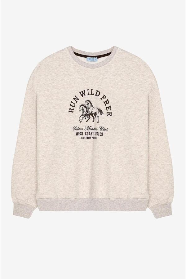 Quzu Baskı ve Nakış Detaylı Kadın Sweatshirt - Image 1