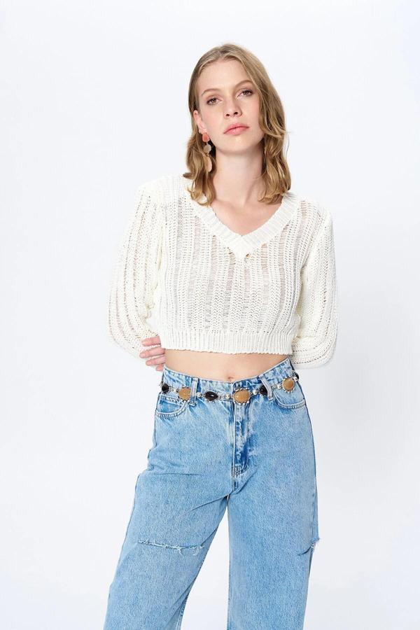 Quzu V Yaka Vatkalı Kadın Kazak - Image 1