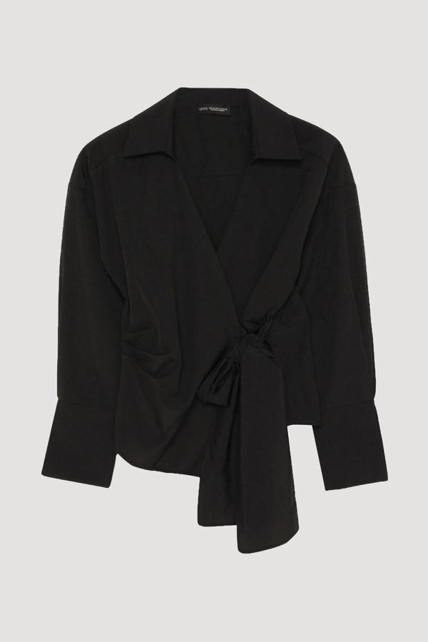 Quzu Önü Bağlama Detaylı Bluz - Image 1