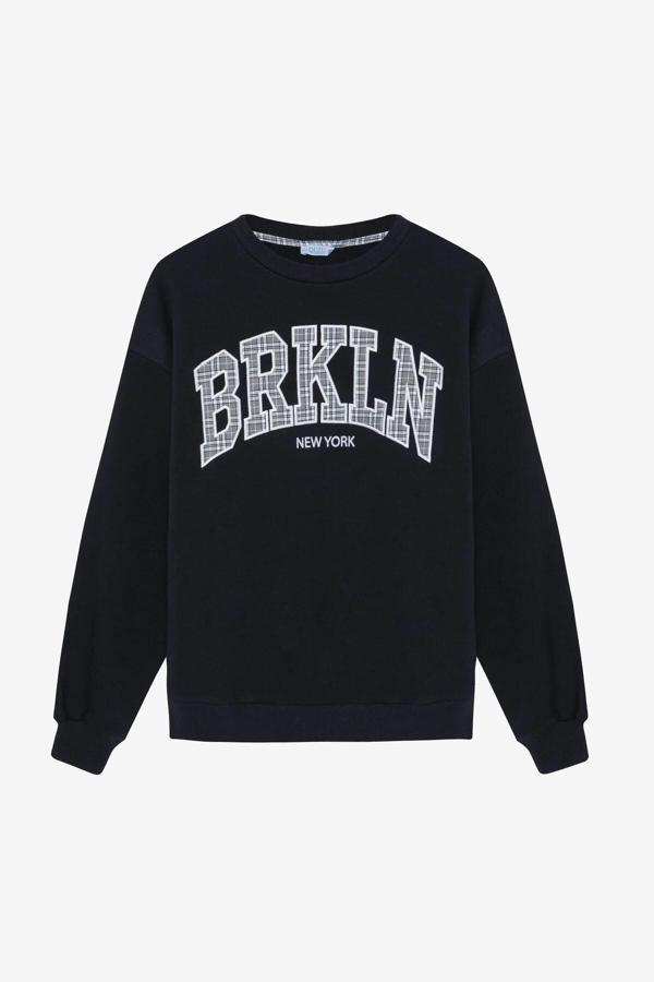 Quzu Nakış Detaylı Kadın Sweatshirt 26KSWT00757 - Image 1