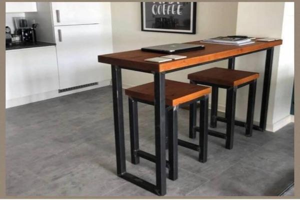 Umut park metal ahşap mutfak masası ve taburesi. - Image 1