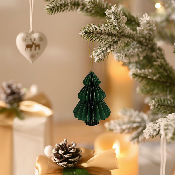 Karaca Home New Year Yılbaşı Çam Ağacı Şekilli 3 Adet Ağaç Süsü 9,5x15 cm - Image 1