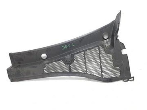 Peugeot 301 2013- Ön Cam Izgara Bakaliti Sol Oem No (9678833380) - Image 1