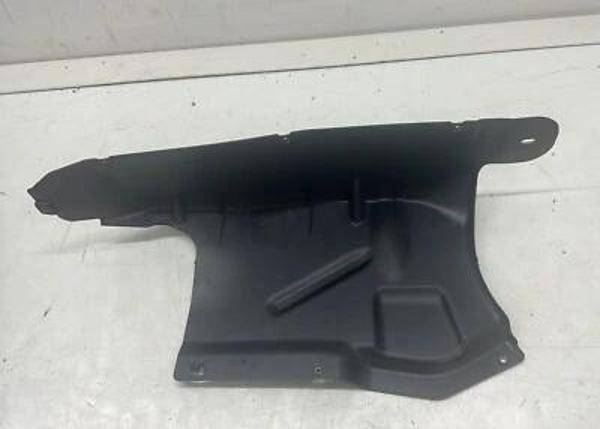 Stilo 2001- Karter Muhafazası Yan Parça Sol Oem No (51739367) - Image 1