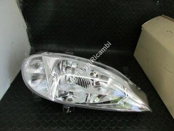 Megane Far Elektrikli Sağ 1999-2002 Oem No (7701047180) - Image 1