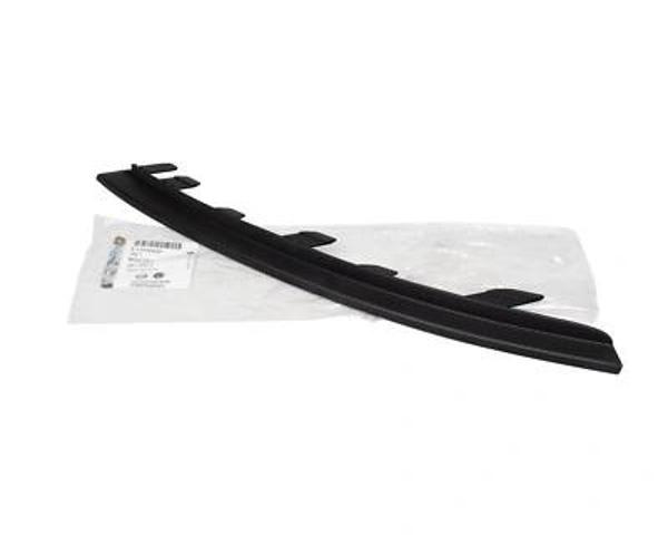 Corsa -E- 2015- Ön Tampon Bandı Sağ Oem No (13442432) - Image 1