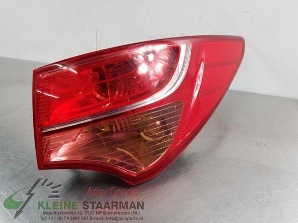 Stop Lambası Santa Fe 12-15 Dış Sağ (Oem No: 92402-2W030) - Image 1