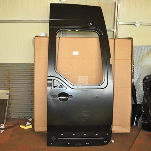 Master Iıı 2009- Bagaj Kapağı Camlı Tip Sağ Oem No (901002796R) - Image 1