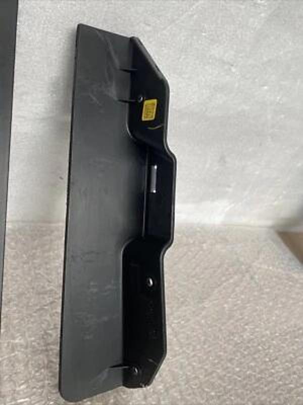 Clio Ön Tampon Spoylerı Takım Hatchback 2019- Oem No (960104367R) - Image 1