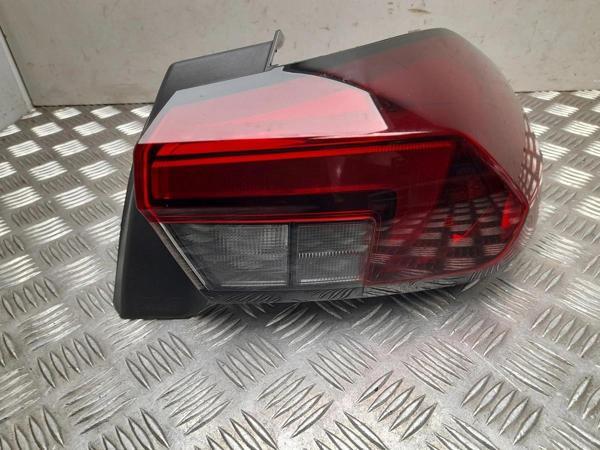 Corsa -F- Stop Lambası Dış Sağ Ledsiz 2021- Oem No (9829317280) - Image 1