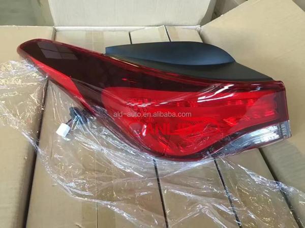Elantra 2014- Stop Dış Sağ Oem No (92402-3X210) - Image 1