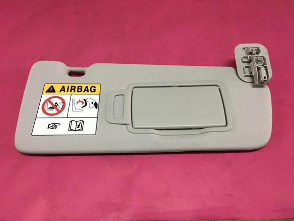 Megane İç Güneşlik Krem 2016- Oem No (964006301R) - Image 1