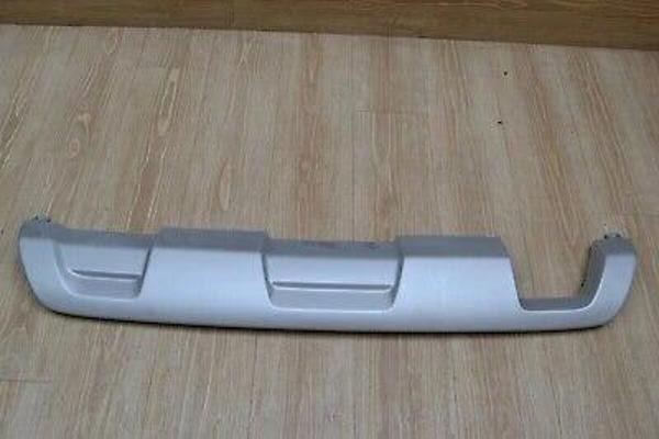Dacia Sandero Stepway 2017- Arka Tampon Altı Bakaliti Gri Oem No (850702324R) - Image 1