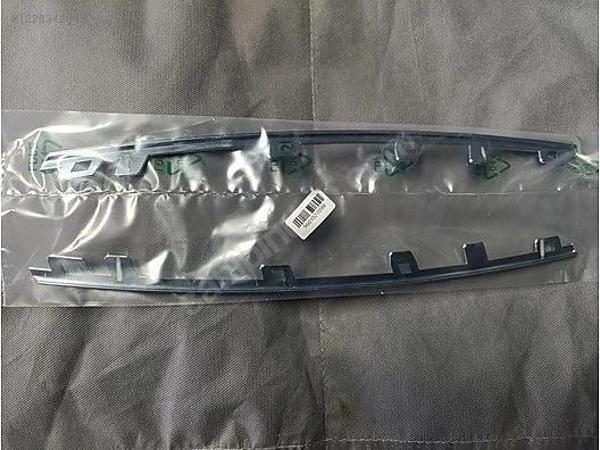 Clio Panjur Bandı Krom Hatchback 2024- Oem No (960102709R) - Image 1