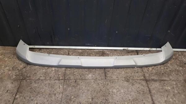 Kangoo Ön Tampon Alt Bakaliti Gri Combı 2021- Oem No (620263817R) - Image 1