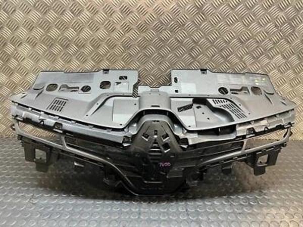 Clio Panjur Dış Hatchback 2012- Oem No (622563184R) - Image 1