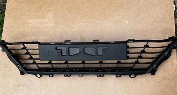 Megane Ön Tampon Panjuru 2016- Oem No (622542307R) - Image 1