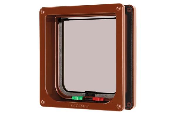 Beeztees CatMate Kedi Kapısı, Çift Yönlü, 2 fonksiyonlu, Kahverengi, 19,2x20cm - Image 1