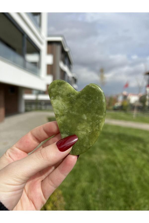 Taşmeran Yüksek Kaliteli Yeşimtaşı Doğal Taş Gua Sha Kalp Kesim Yüz Masaj Taşı Tky0349 - Image 1