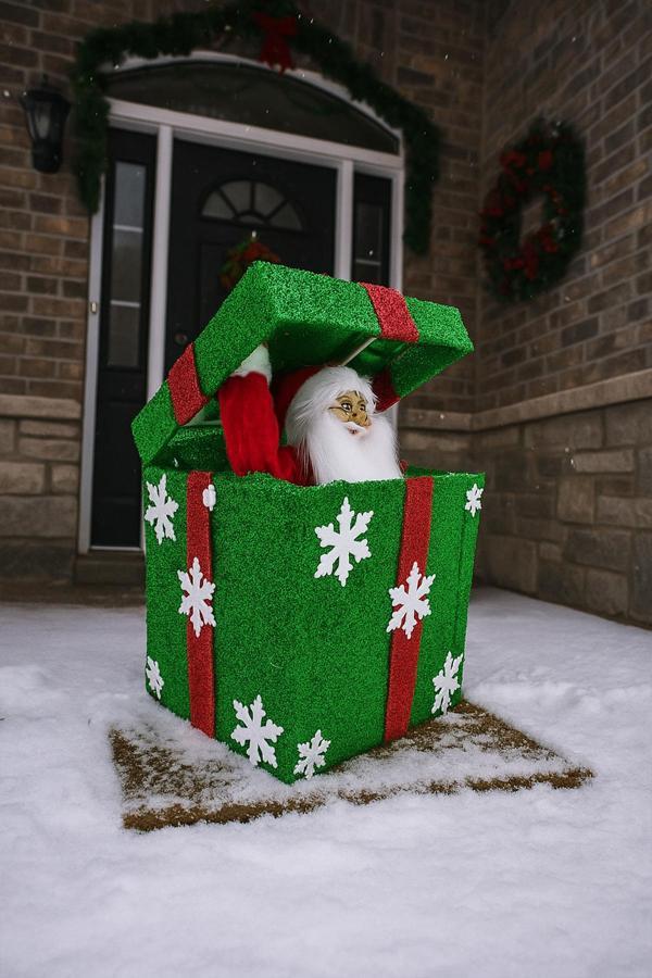 Waldern Premium Collection Müzikli Noel Babalı Hediye Kutusu Yılbaşı Dekoratif Süs - Image 1