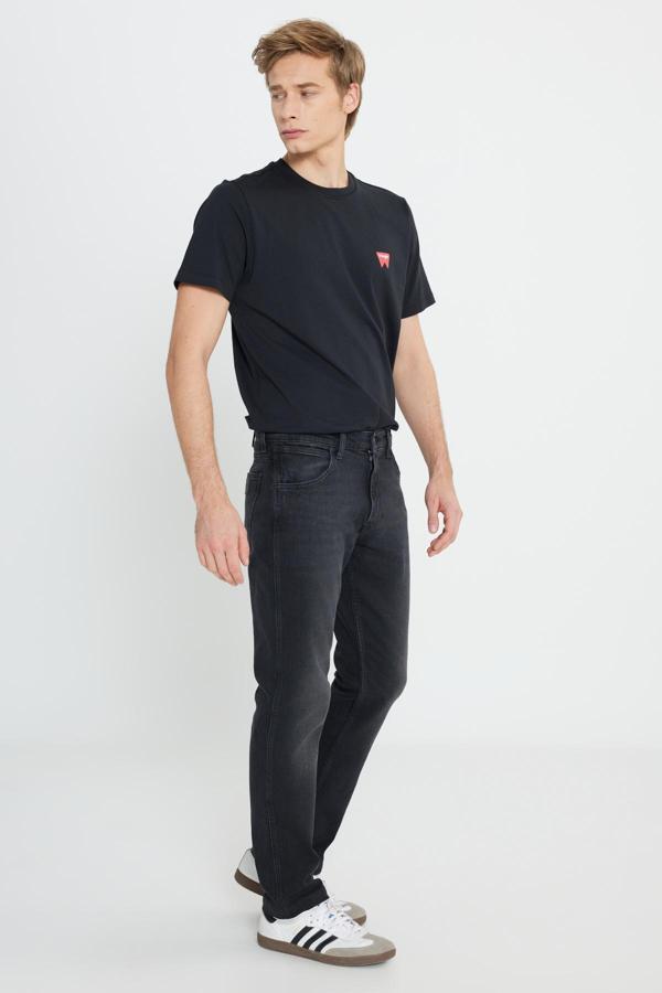 Wrangler Regular Fit Düşük Bel Esnek Greensboro Erkek Jean Pantolon MW15Q01358 - Image 1